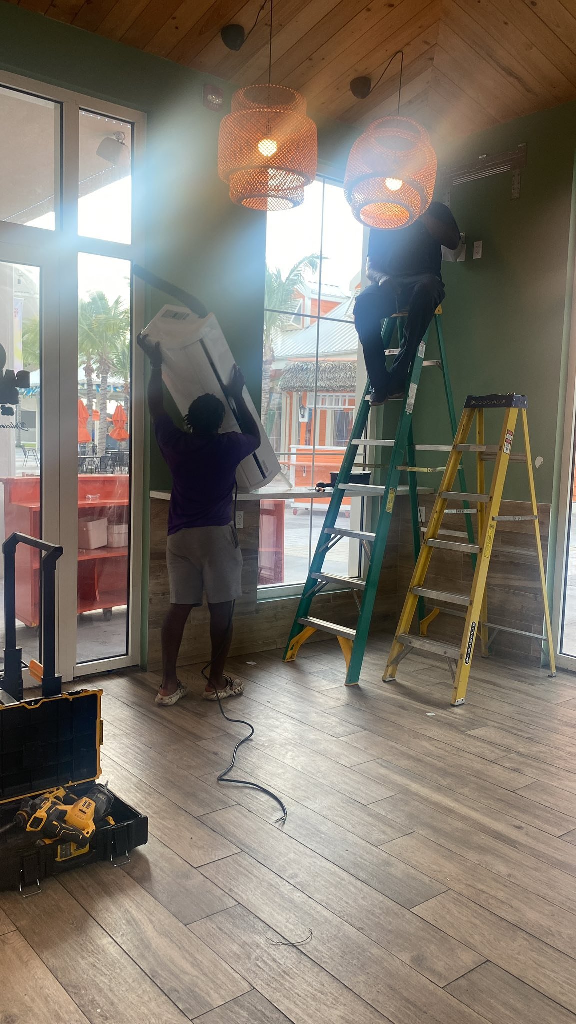 Bahamas AC Services technician at work at Nassau Cruise Port